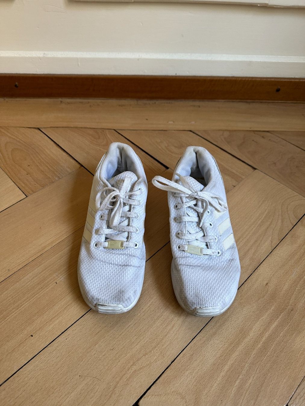 Adidas Scarpe da donna: ADIDAS Torsion Sneaker weiss 35 – Usato da Zürich venduto da Diazaio 1