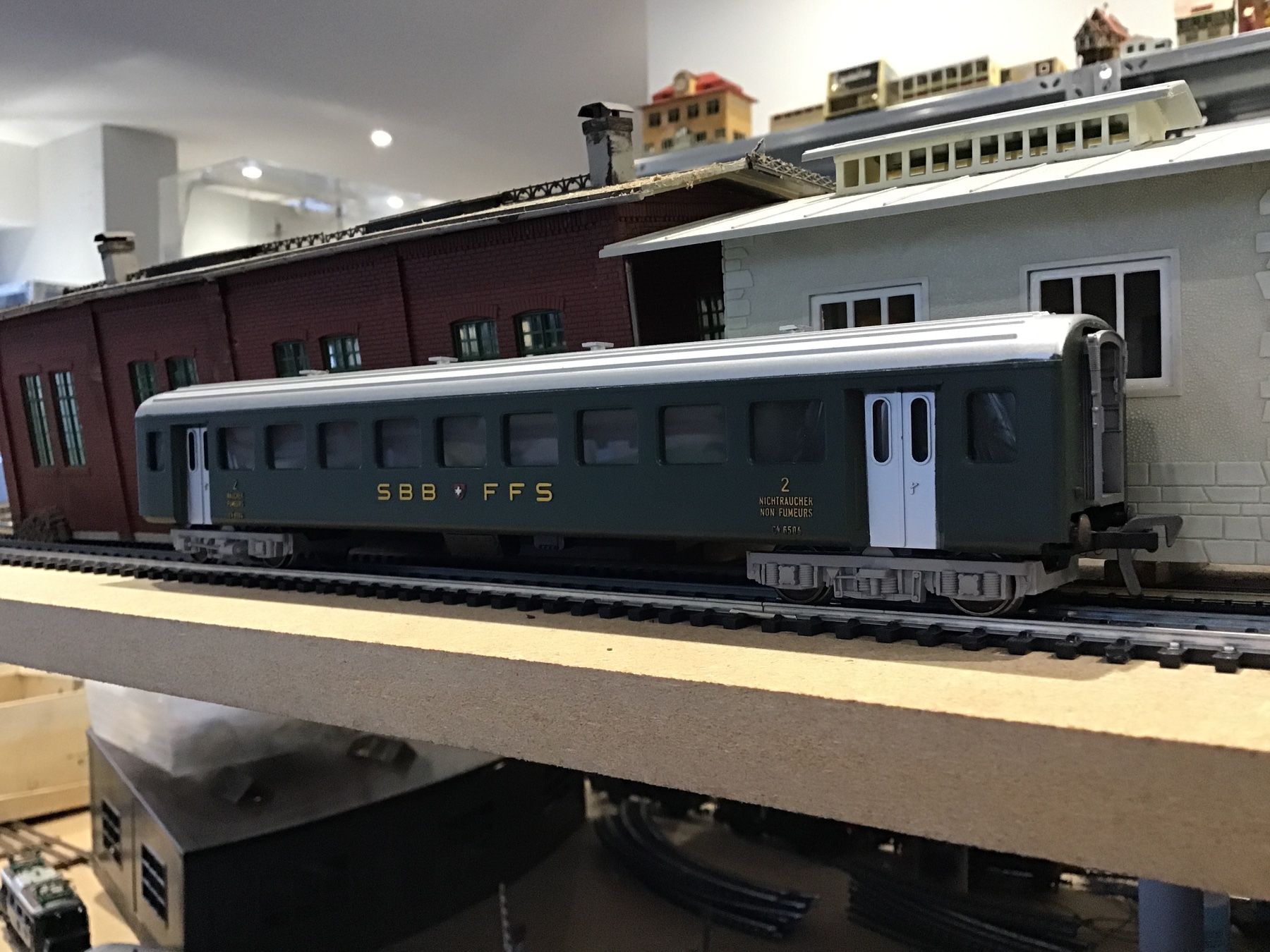 Fleischmann Modellini di ferrovie: SBB FFS Wagen - FLEISCHMANN H0 – Usato da Männedorf venduto da Spezial-Modelle