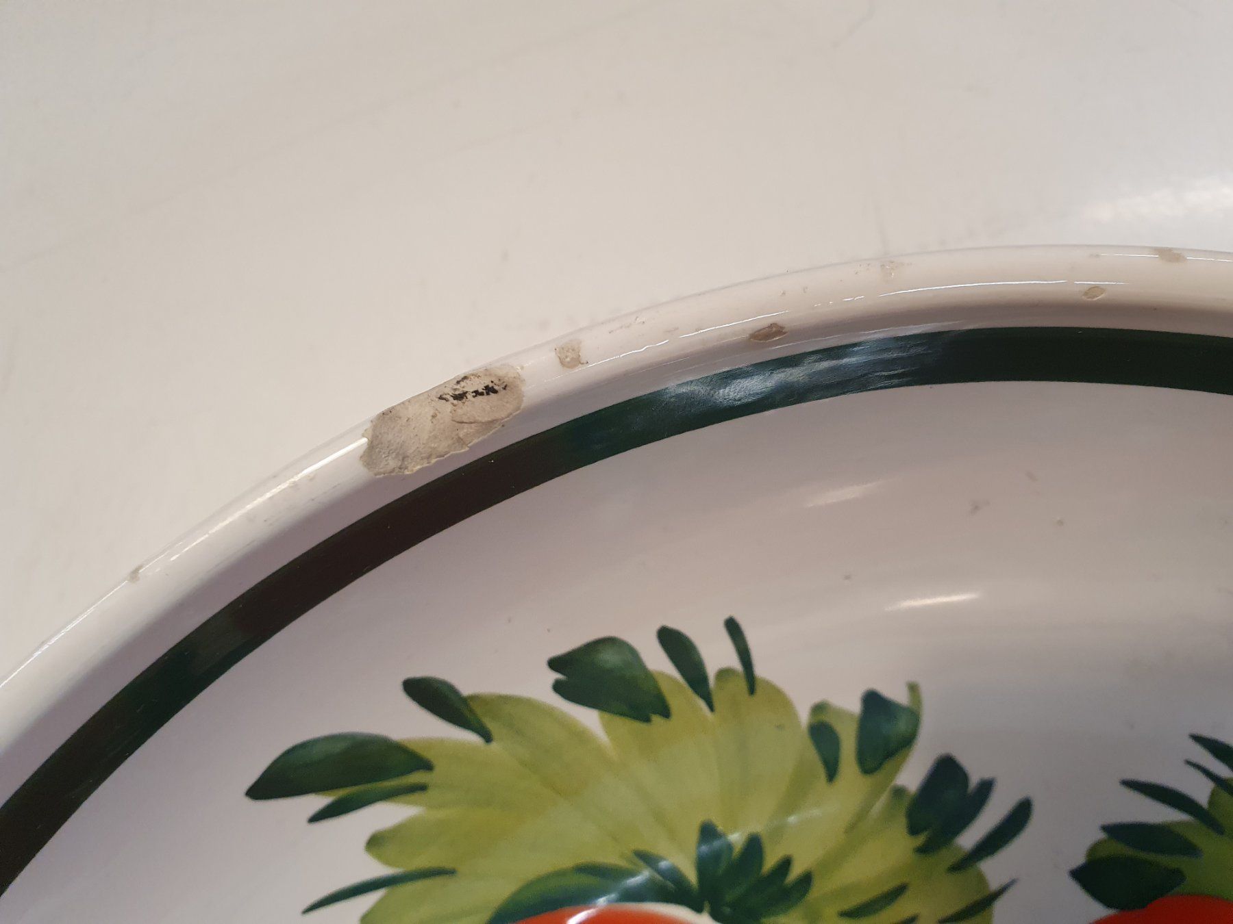 Ciotole: Salatschüssel 28 cm Blumenmuster – Usato da Zürich venduto da dialout 2