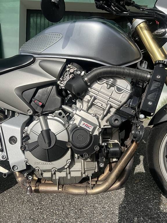Strada: Honda hornet 600 – Usato da Cadenazzo venduto da bru_k6fy 3