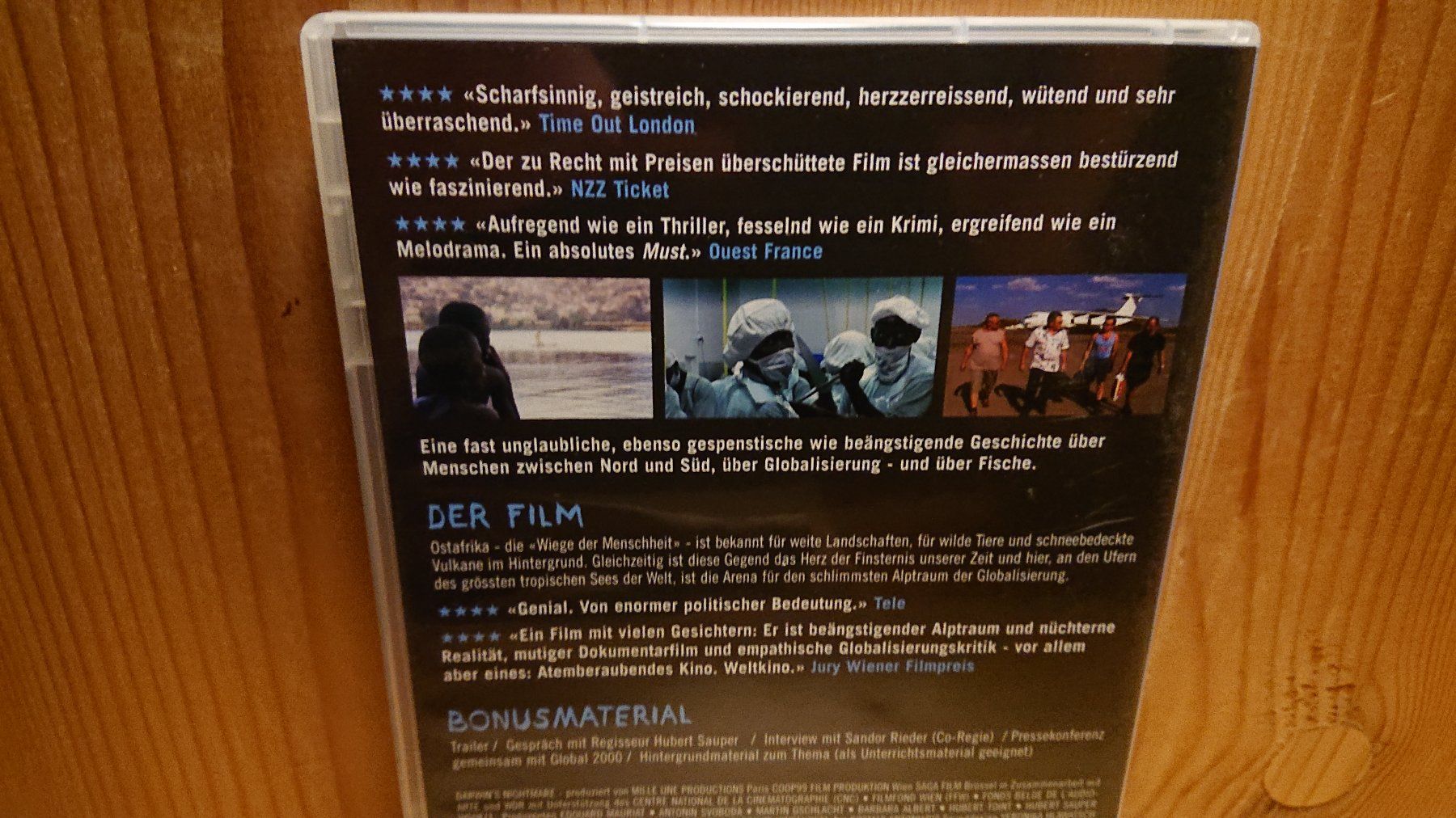Tutti i DVDs: DARWIN'S NIGHTMARE DVD von Hubert Sauper – Usato da Wilderswil venduto da Exebub 2