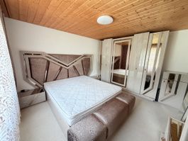 Schlafzimmer komplett zu verkaufen – Sehr guter Zustand  Weg