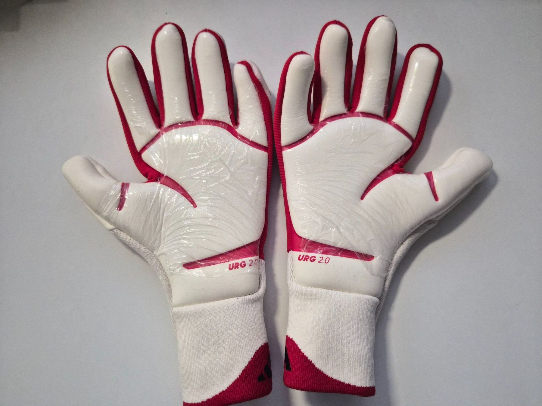 Handschuhe & Handstulpen: Neue Torhüterhandschuhe Adidas Predator,  Gr. 7.5 – Neu und originalverpackt aus Trimbach von caleur 1