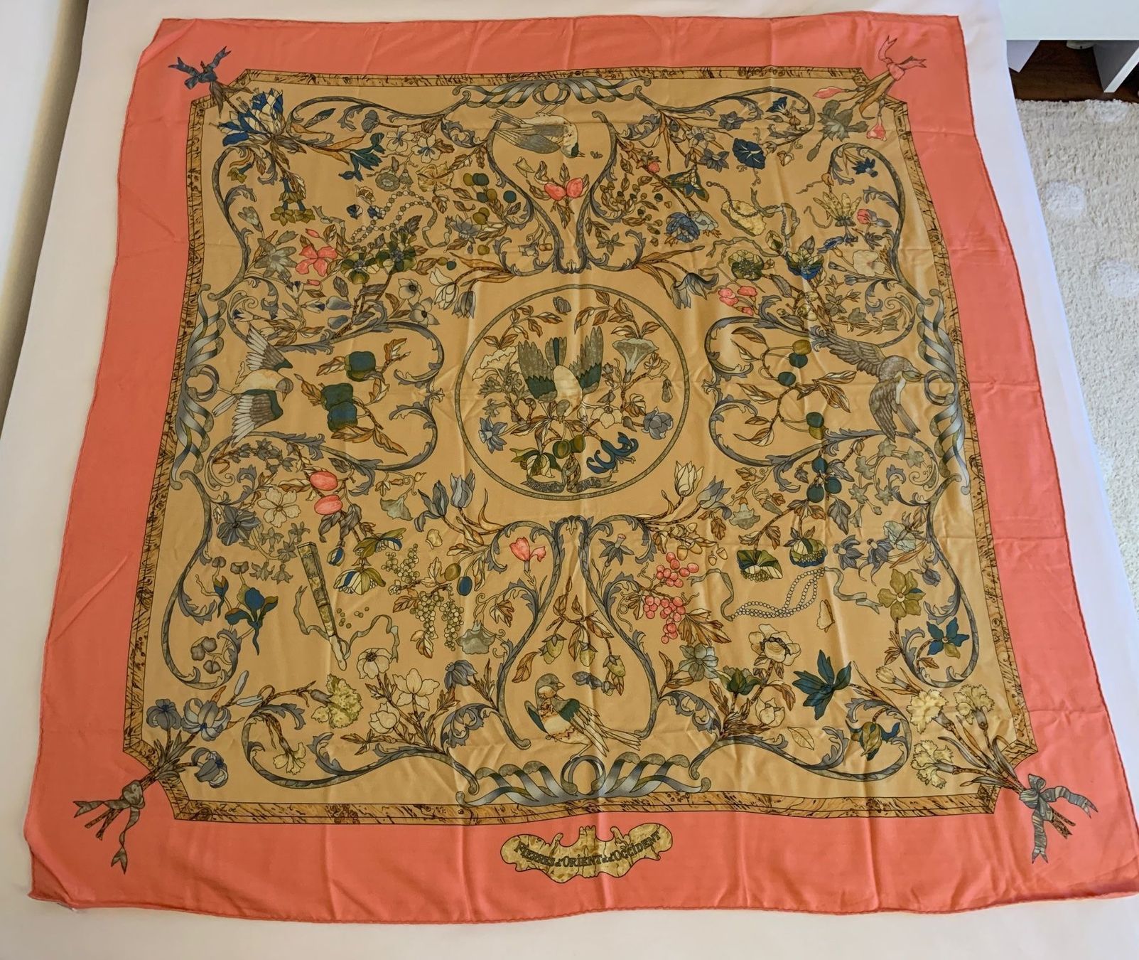 Hermès Foulards, Tücher & Schals: HERMES 140 Kaschmirschal Vintage – Neu (gemäss Beschreibung) aus Bützberg von Alexaborn
