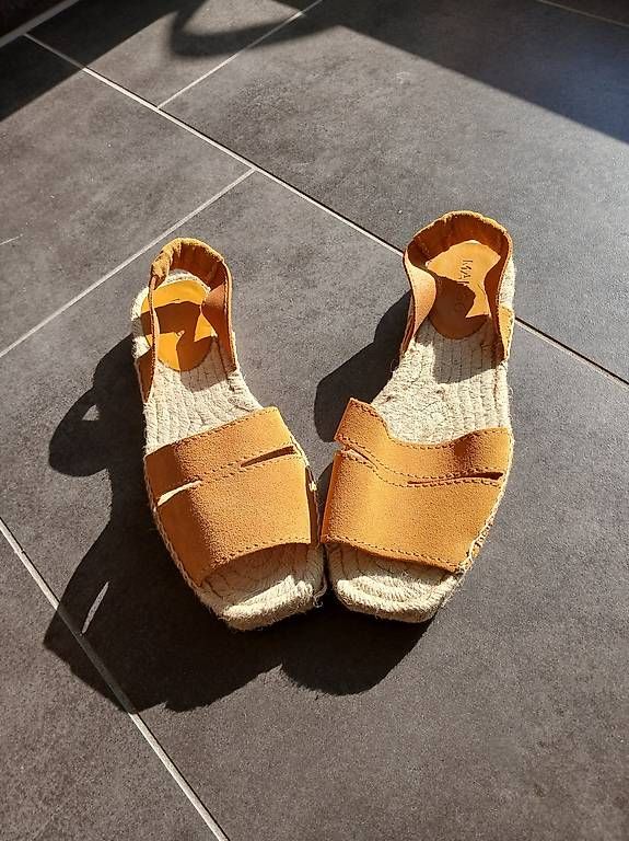 Scarpe da donna: Espadrilles / Sandalen – Usato da Winterthur venduto da Clari1