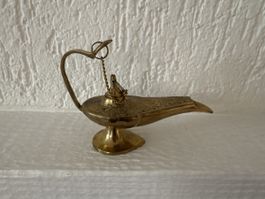 Dekorative Messing-Öllampe / Aladin-Lampe mit feinen Gravure
