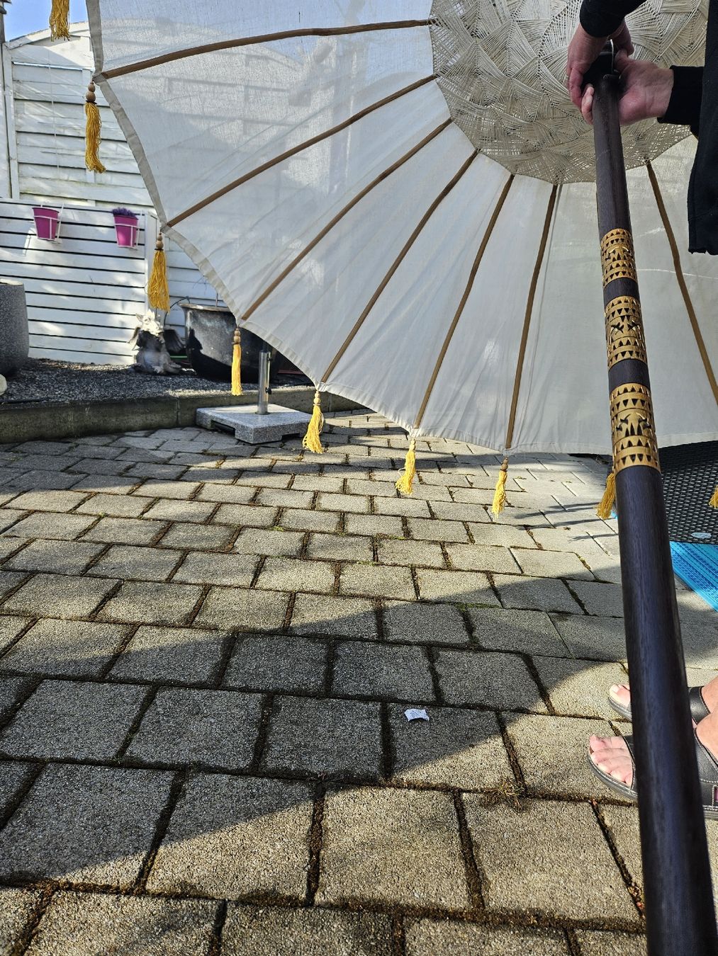 Alle Dekorationen: Deko Sonnenschirm asiatisch – Gebraucht aus Kaiseraugst von Carkos 4