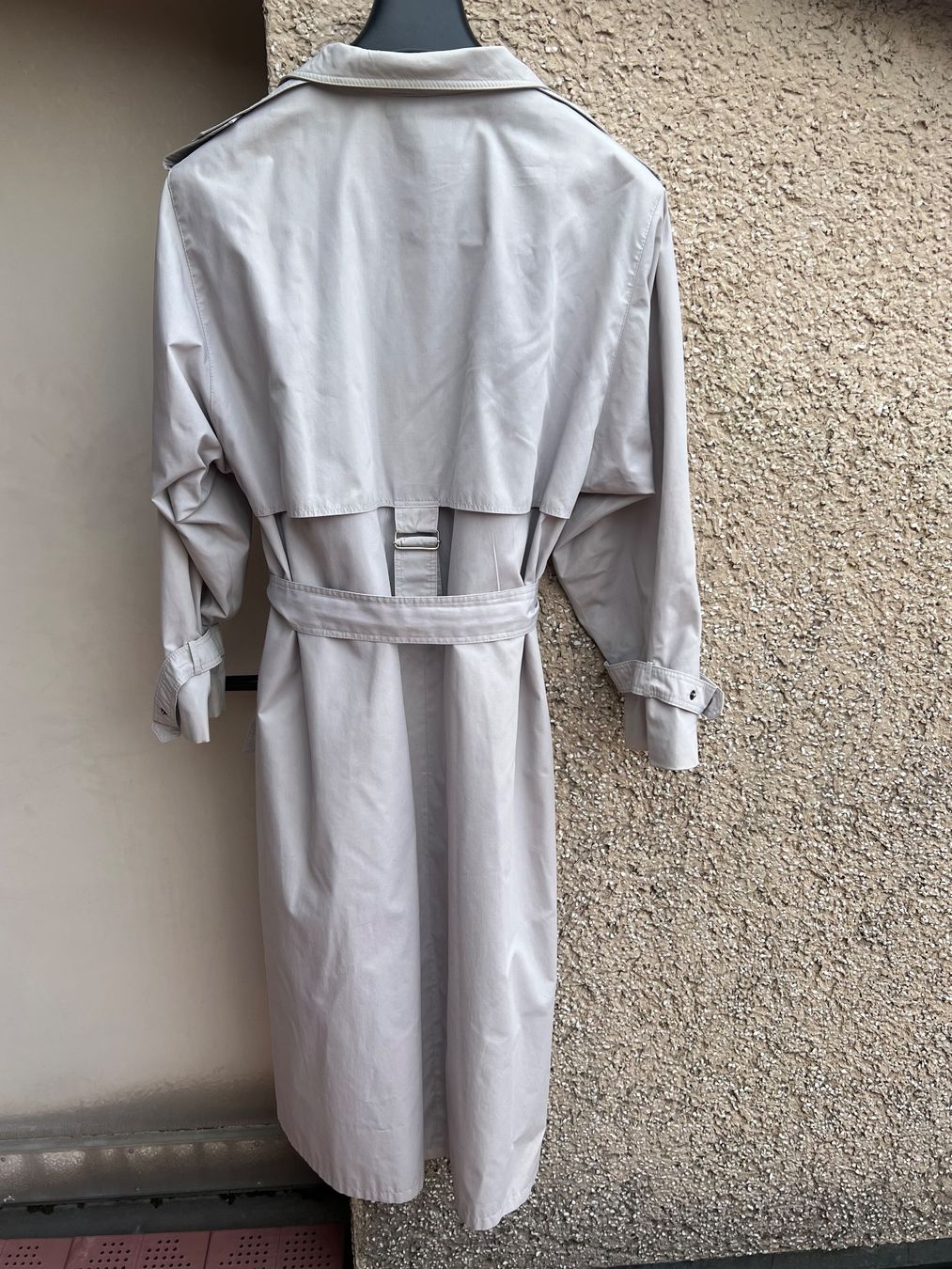 Cappotti: Regenmantel, Trenchcoat, Gr 42 – Usato da Hergiswil NW venduto da kar_gg6r 2
