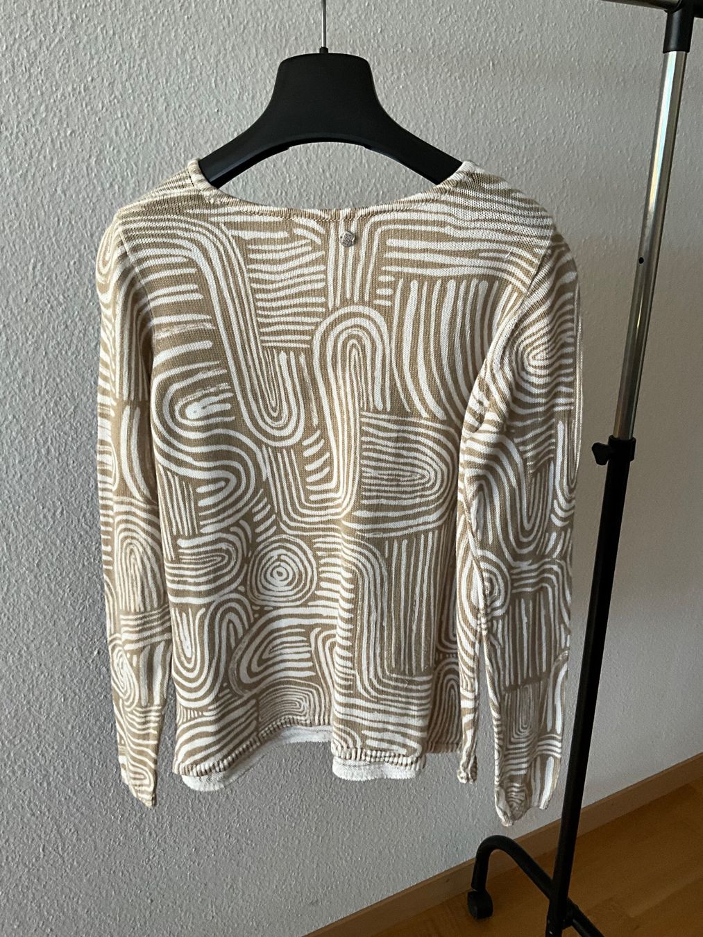 Nile Pulls & Sweat-shirts: Pullover NILE Gr.M – D'occasion à Muri b. Bern par VmuriV 1