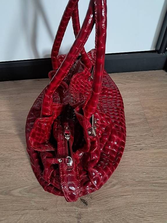 Sacs femmes: Italienische Ledertasche  – D'occasion à Basel par len_t965 2