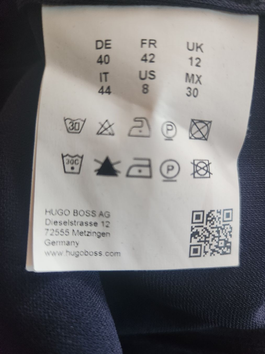 Hugo Boss Vestiti: Robe Bleu  nuit Hugo Boss - - Taille 40 – Usato da Niedergösgen venduto da Eva2410 5