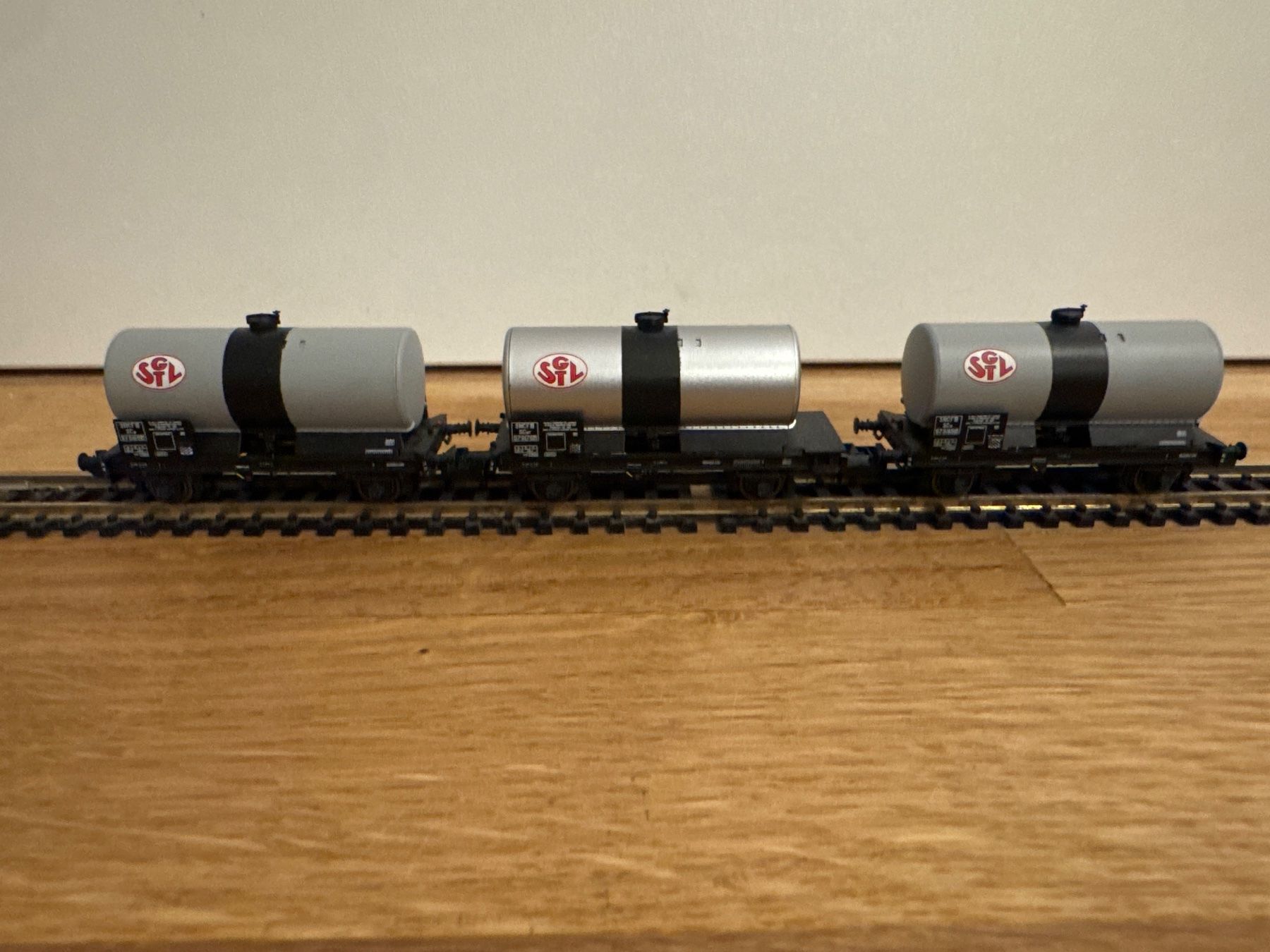 Fleischmann Modellini di ferrovie: Fleischmann Kesselwagen – Usato da Schlierbach venduto da Look8