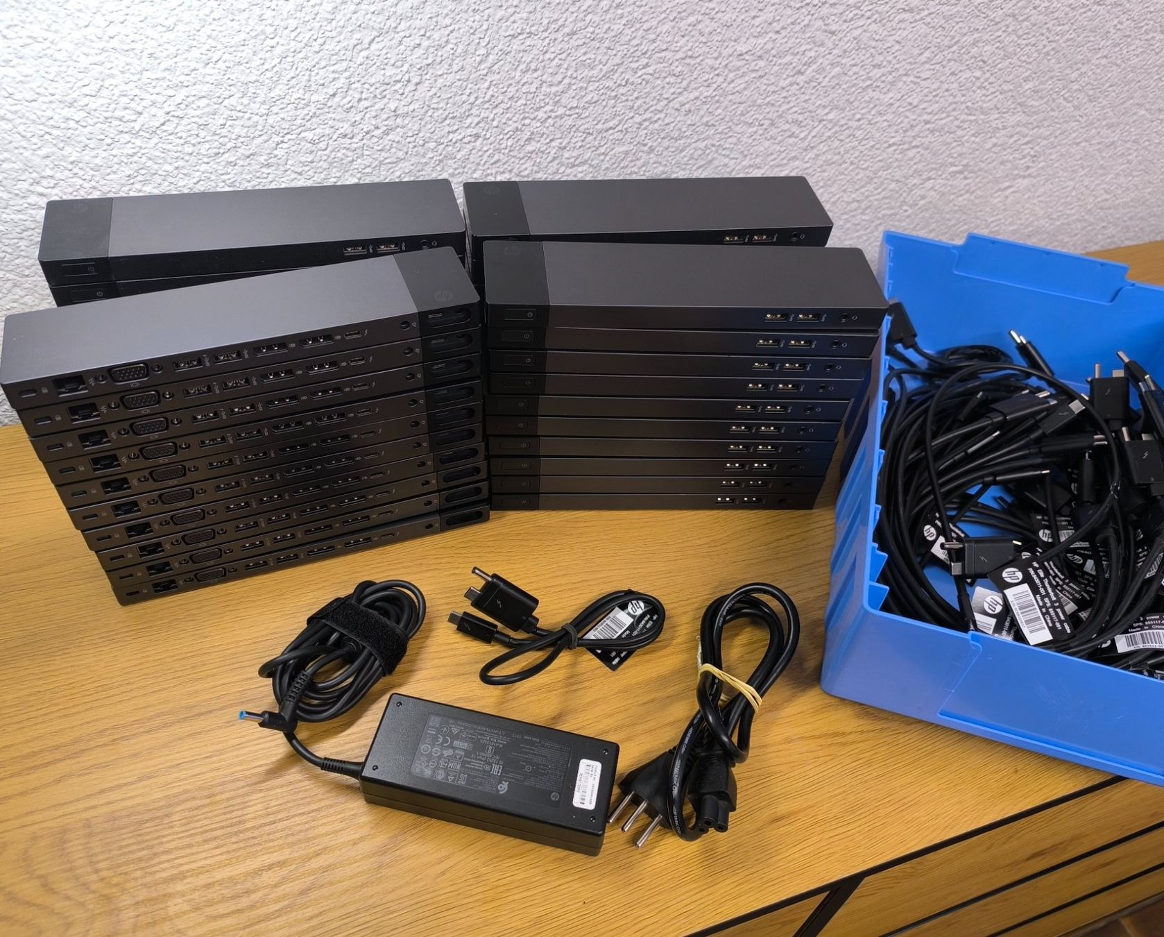 Hewlett Packard Docking station: Dockingstation, HP Elite und ZBook Thunderbolt 3 – Usato da Wald ZH venduto da 89kingle 5
