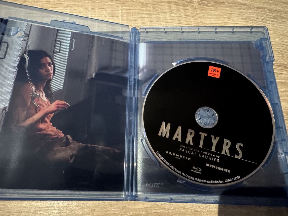 Alle DVDs: Martyrs Film Blu-ray Uncut Version Pascal Laugier – Gebraucht aus Embrach von Schlussstrich 2