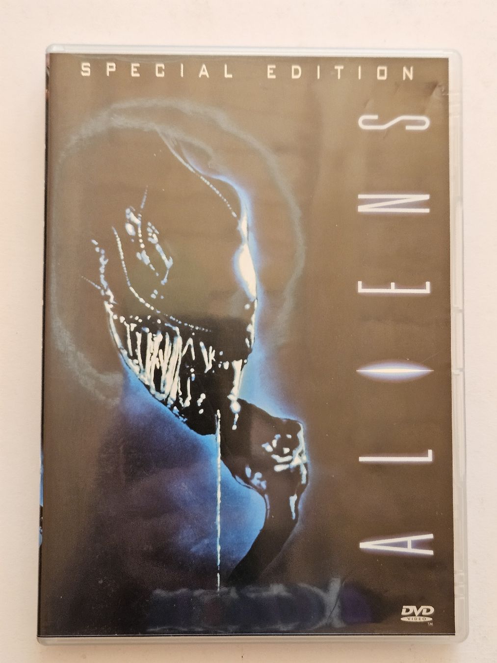 Alle DVDs: Aliens Special Edition DVD 2-Disc Set / #WT18 – Gebraucht aus Oberdorf BL von BaldenEagle