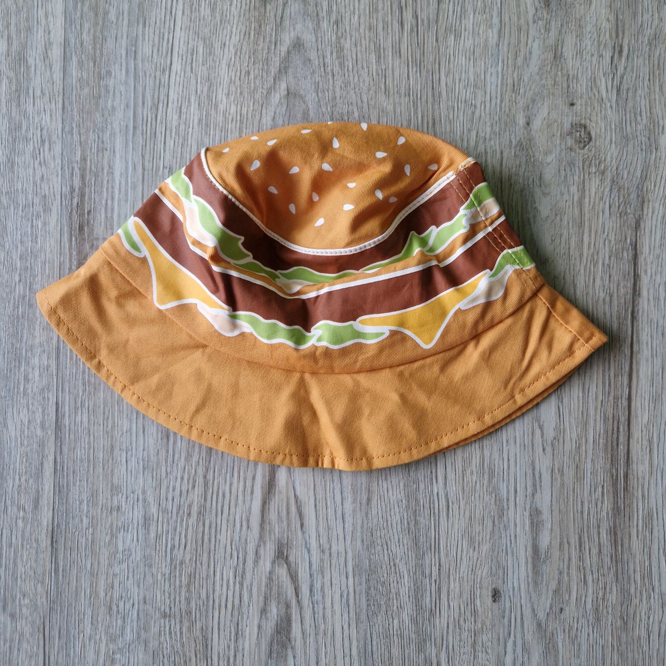 Chapeaux, bonnets & casquettes: McDonald’s Big Mac Collection Bob – Neuf (Voir description) à Martigny par VisualPixel 1