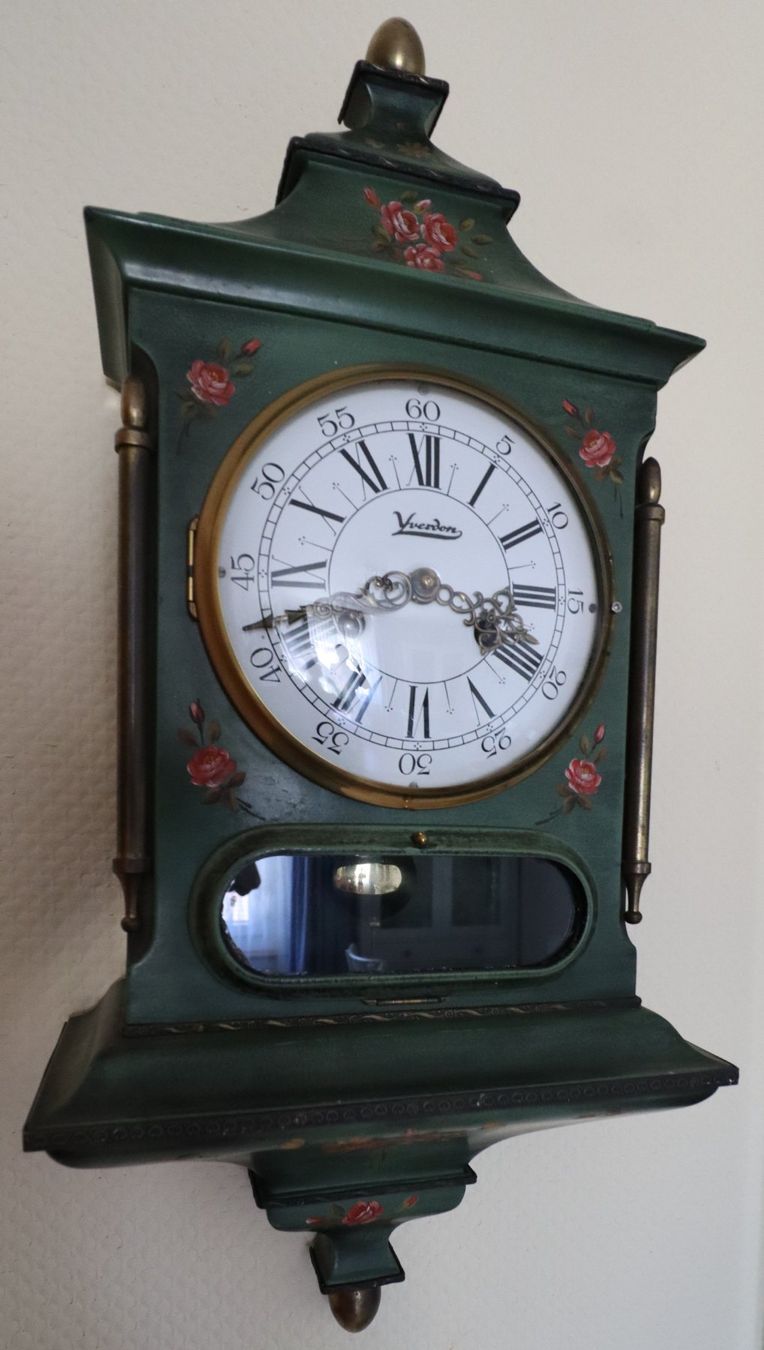 Orologi: Wanduhr – Usato da Hagendorn venduto da and_f6dj