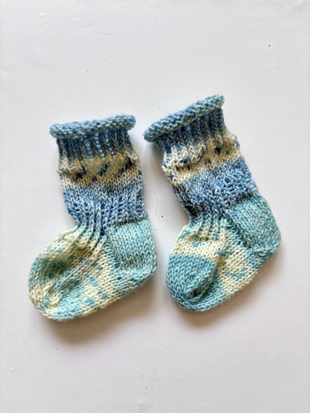 Chaussettes enfants: Babysöckli – Neuf avec emballage d'origine à Fislisbach par handglismet