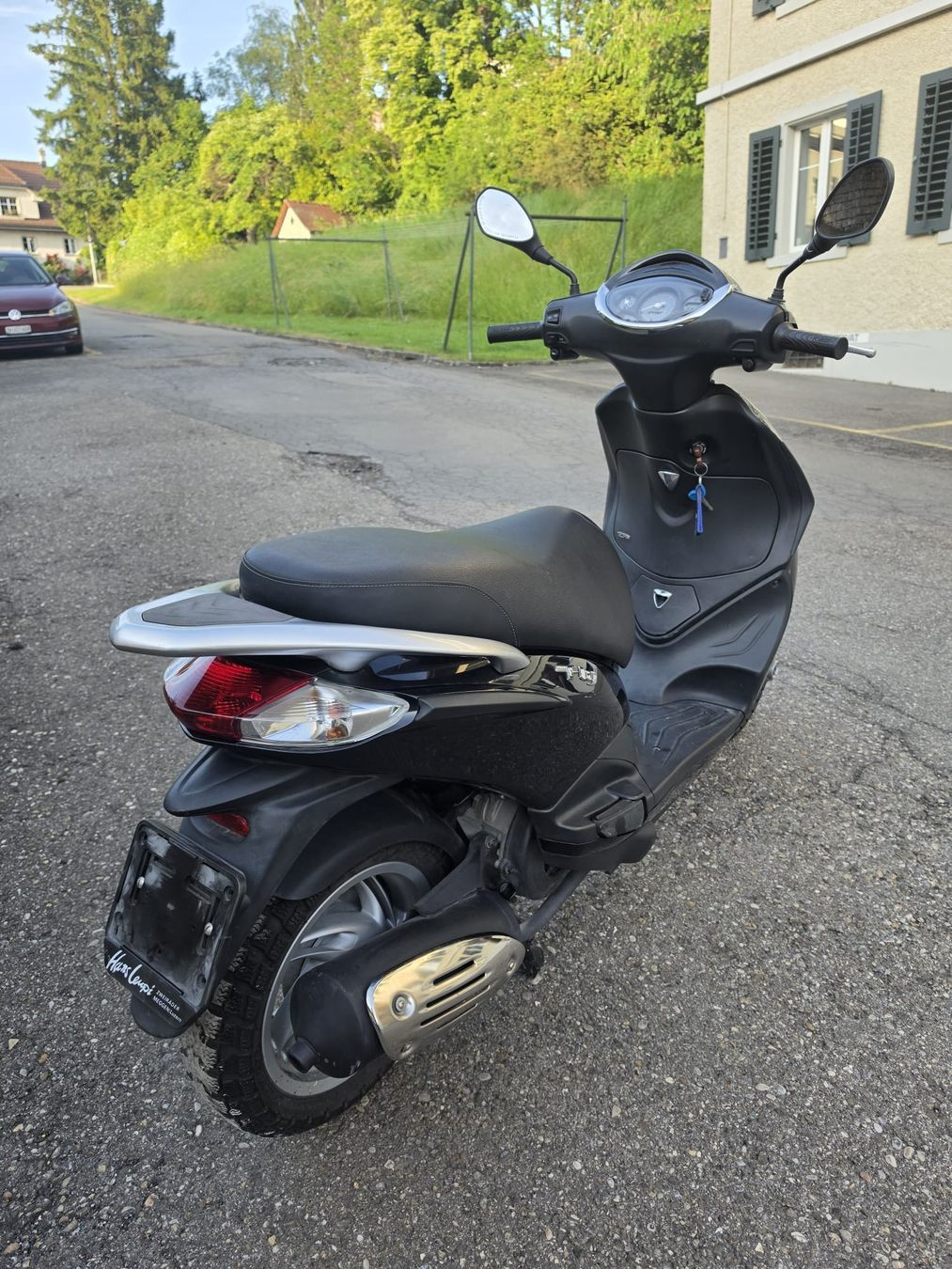 Piaggio Altro: Piaggio fly 125ie – Difettoso da Pfäffikon ZH venduto da okidokii 2