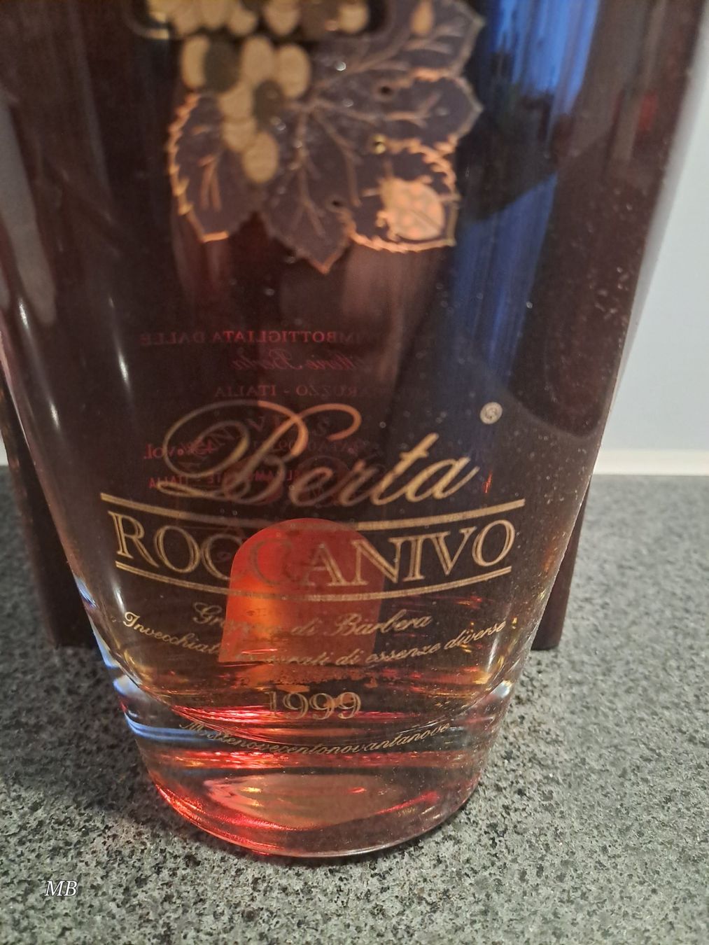 Berta Spirituosen: Berta Grappa Roccanivo 1999 mit OHK – Neu und originalverpackt aus Elsau von Kellerraeumung 3