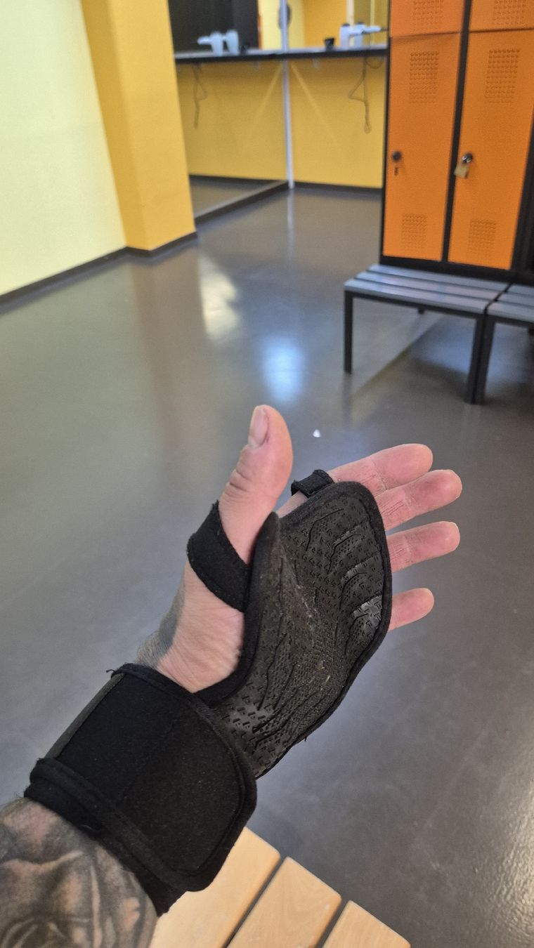 Handschuhe & Handstulpen: prozis Handschuhe – Gebraucht aus Embrach von Jokerdownhill85. 2