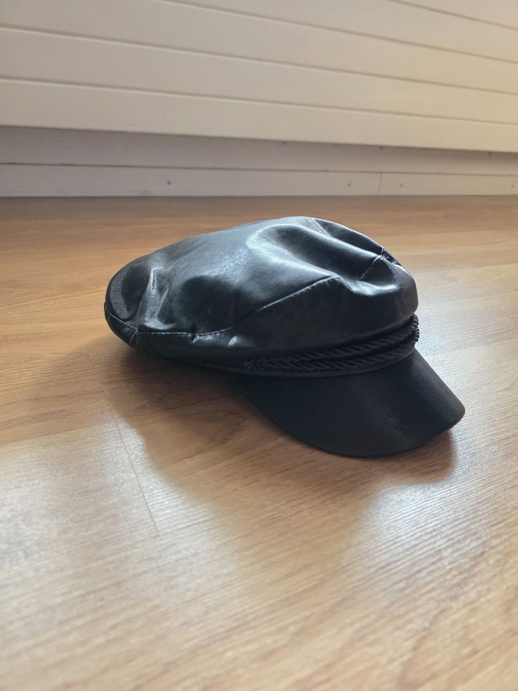 Copricapi, berretti & cappellini: Casquette gavroche, noir, taille 57 – Nuovo (secondo la descrizione) da Crans-Montana venduto da eli_57z8 3