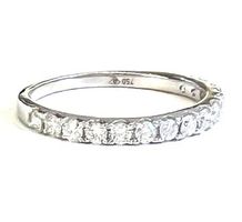Alliancering aus Weissgold mit 15 Brillanten 0.38ct., 1480.-