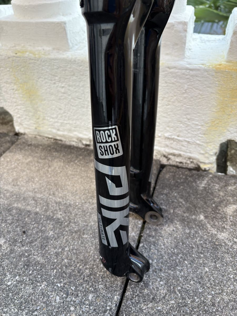 Rockshox Ersatzteile: Fourche Rockshox Pike Ultimate 150mm – Gebraucht aus Corseaux von dow_s6cj 5