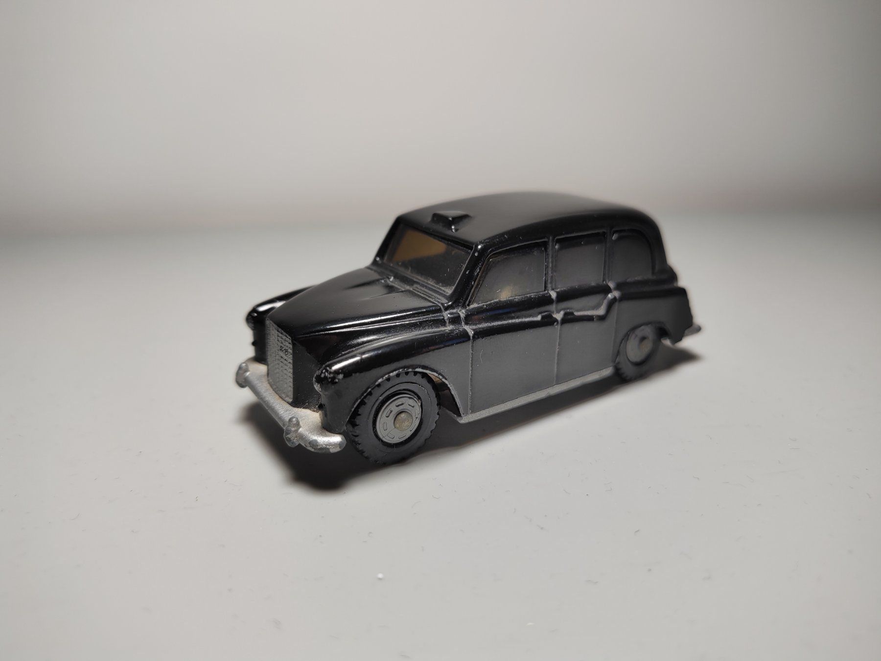 Modellini d'auto: Lone Star London Taxi – Usato da Bachenbülach venduto da R.Mall