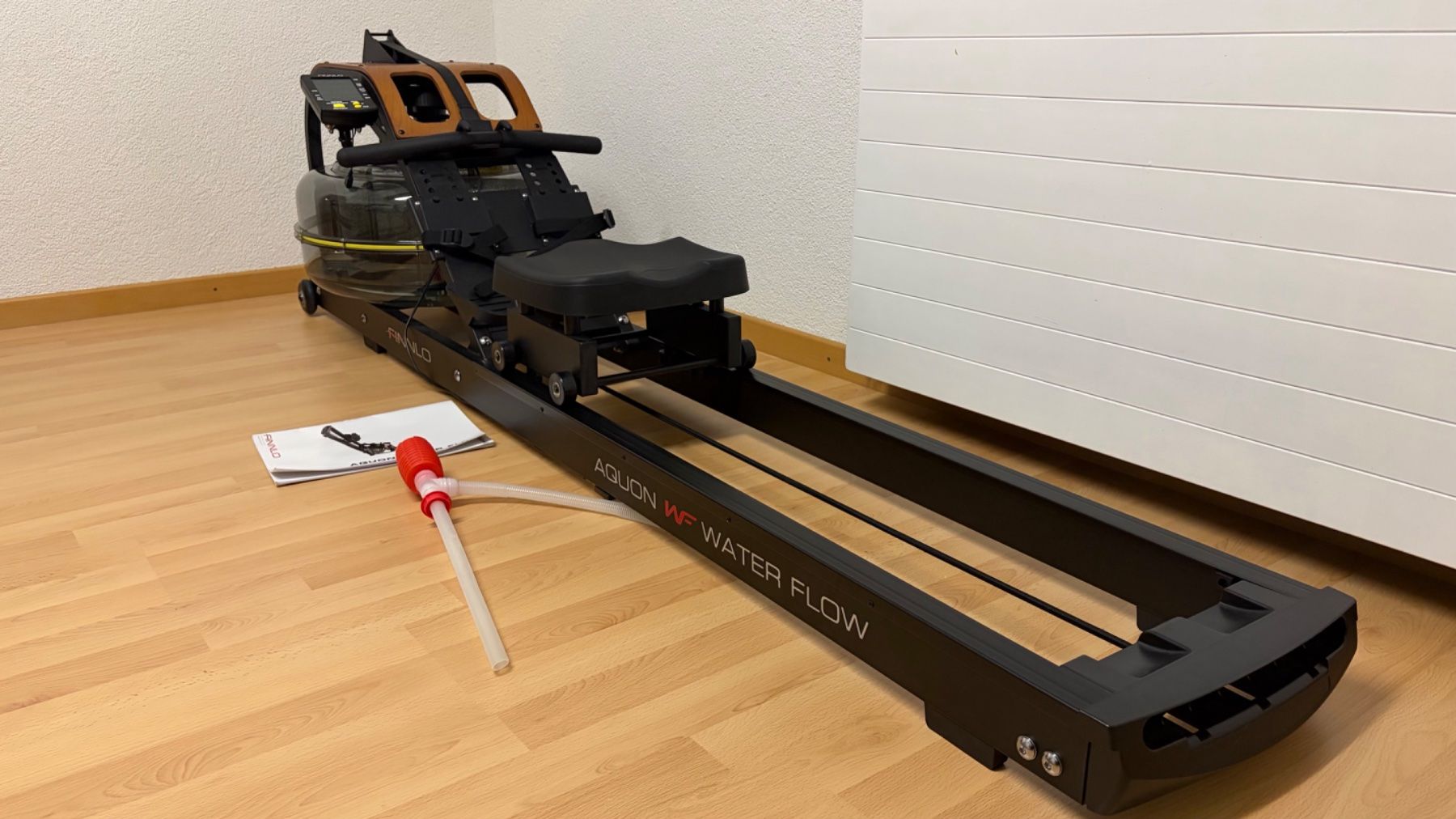WaterRower Hometrainer: Finnlo Rudergerät Aquon Waterflow Wie!!! – Nuovo (secondo la descrizione) da Birr venduto da ping9 3