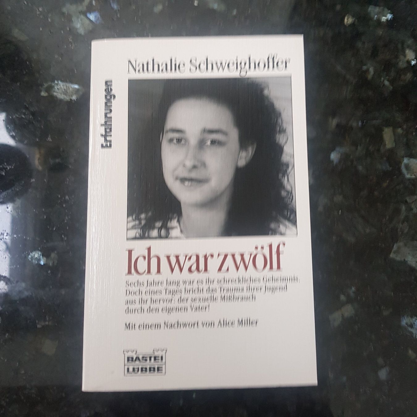 Bücher: Buch – Gebraucht aus Zürich von Mumpfi9