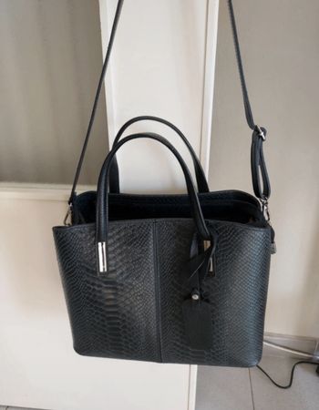 Borsa vera pelle Made in Italy nera effetto pitone