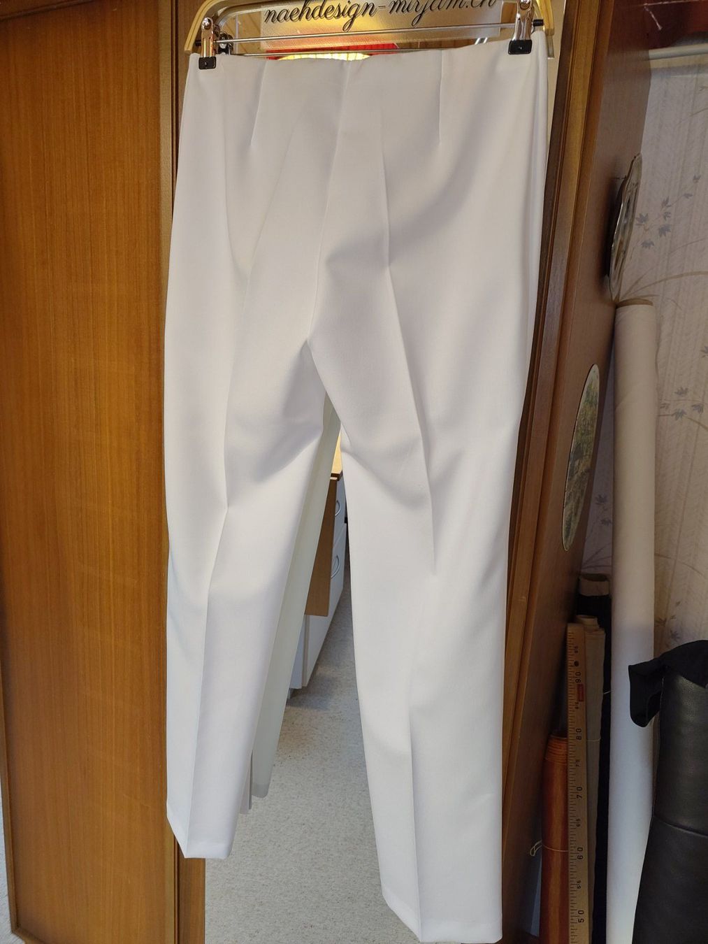Pantaloni: Damenhose Klaus Modelle – Usato da Seuzach venduto da NaehdesignMirjam 1