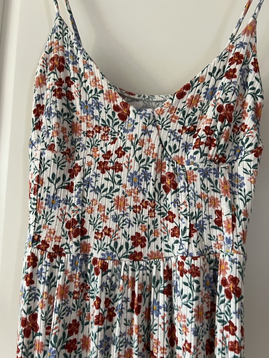 Vestiti: Kleid geblümt Grösse XS – Nuovo (secondo la descrizione) da Egliswil venduto da Rumberta1987 1