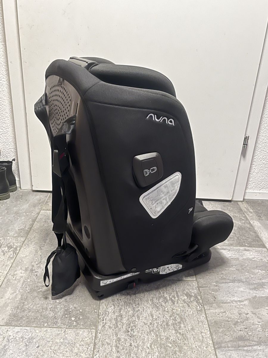 Nuna Seggiolini per auto: Nuna Myti Caviar Kinder Autositz – Usato da Biel/Bienne venduto da pas_bgd2 2