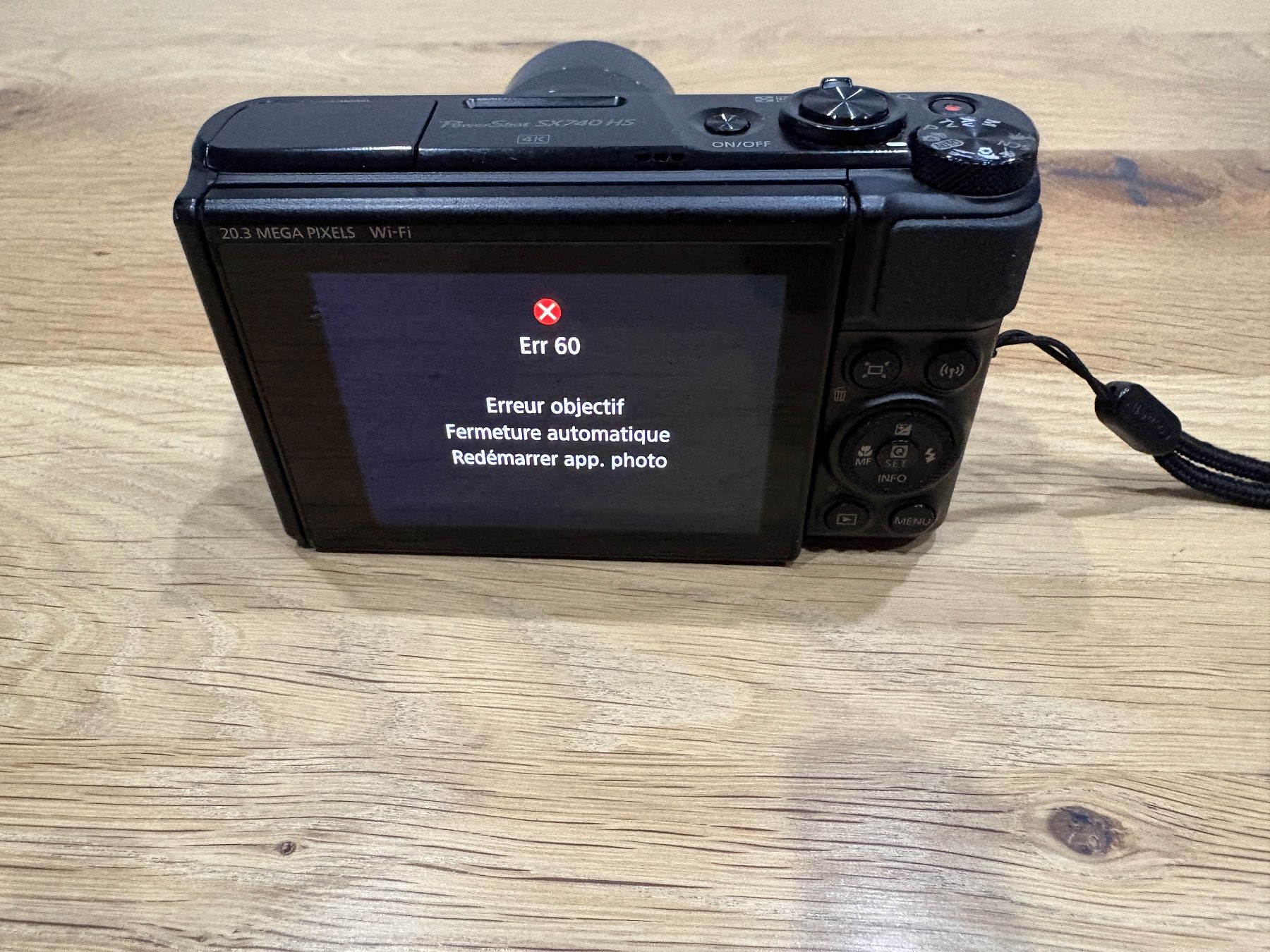 Canon Fotocamera: Canon PowerShot SX740 HS – Difettoso da Lausen venduto da sen_jm7c 1