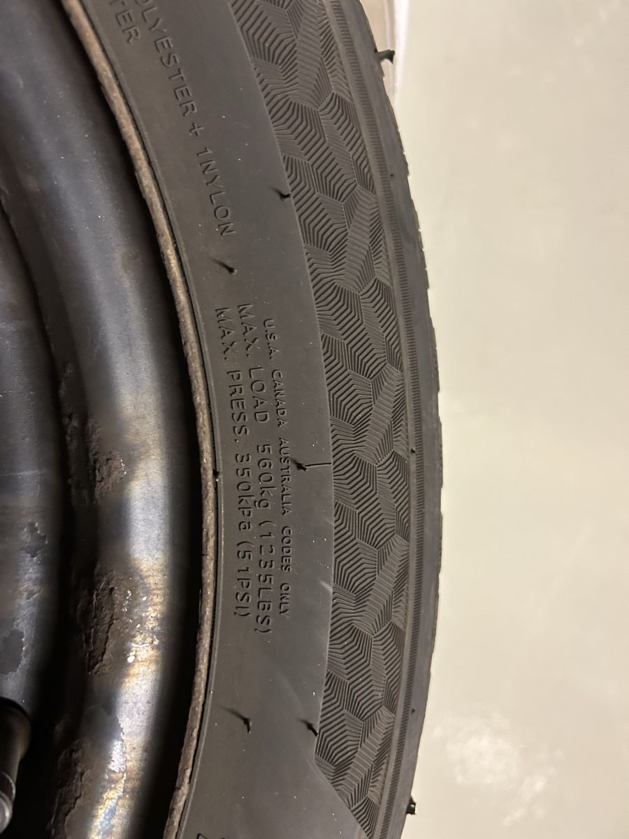 Hankook Pneumatici & Ruote complete: 4x Winterräder komplett 195/60 R15 Stahl – Usato da Willerzell venduto da M3lli 1