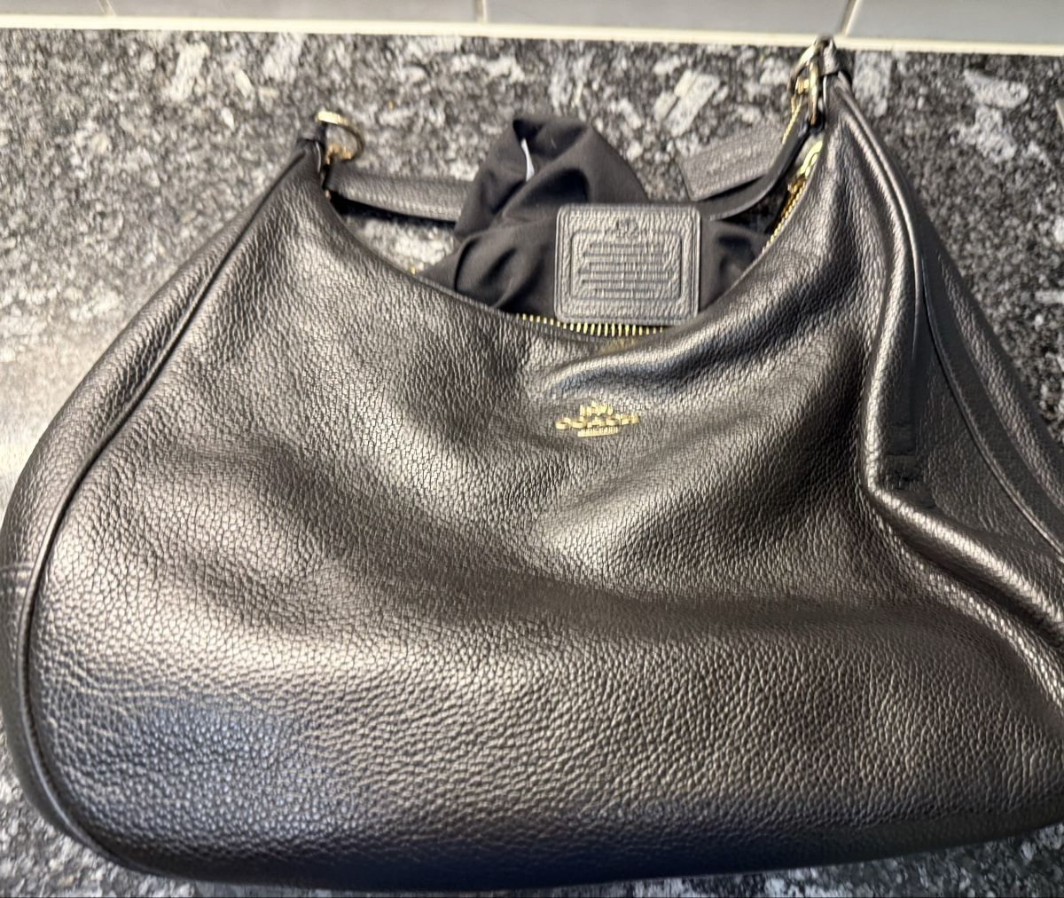 Coach Borse da donna: Coach Sutton Hobo Schwarz – Usato da Embrach venduto da mar_m9rq 1