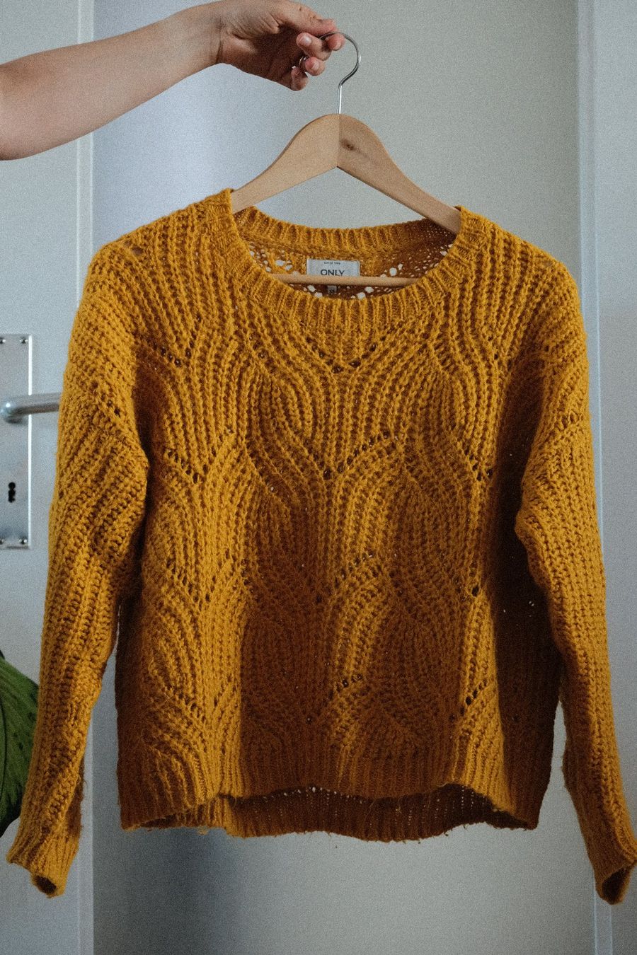 Only Pullover & Sweatshirts: Damen Pullover gelb Grösse XS von Only – Gebraucht aus Winterthur von nat_x9qc