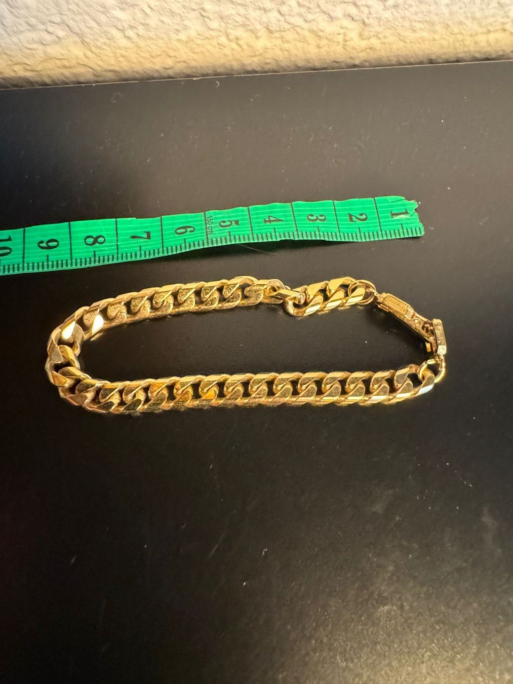 Givenchy Bracciali & Braccialetti: Givenchy Armband Goldfarben Vintage – Usato da Winterthur venduto da Dejv 2