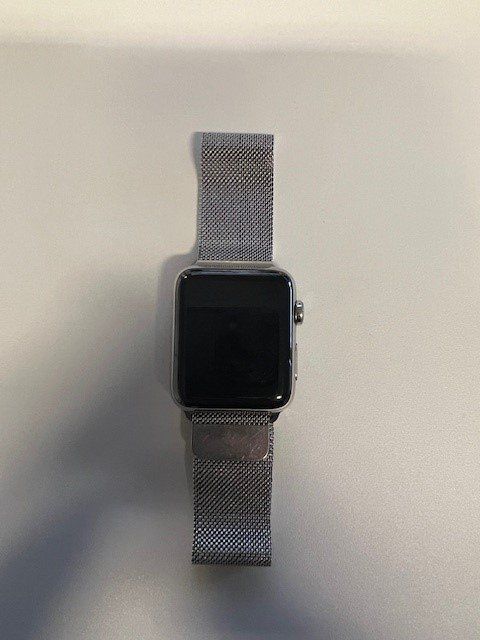 Une Apple watch series 3 1