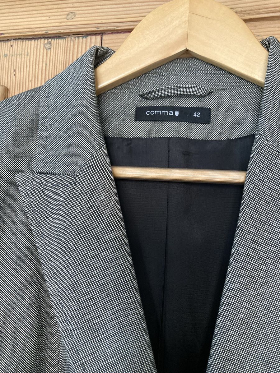 Comma Giacche: Blazer comma 42 – Usato da Schaffhausen venduto da christamawe 3
