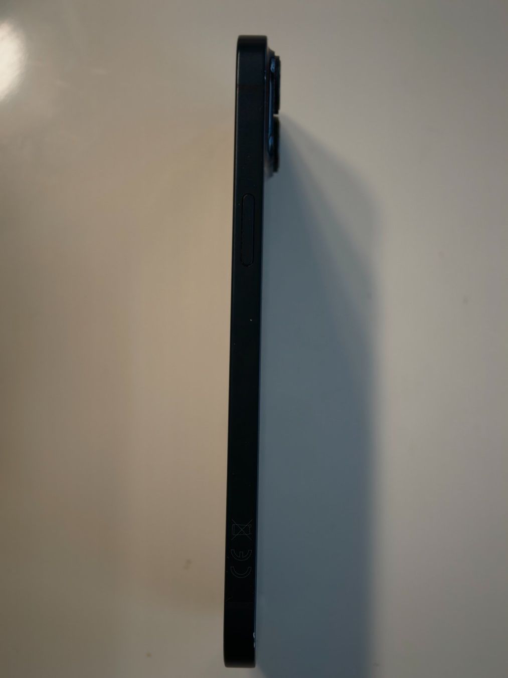 Apple Telefoni cellulari / Smartphones: Apple iPhone 14 Plus, 128 GB, Midnight, 6.70", SIM + eSIM – Usato da Zürich venduto da mus_2ccz 3