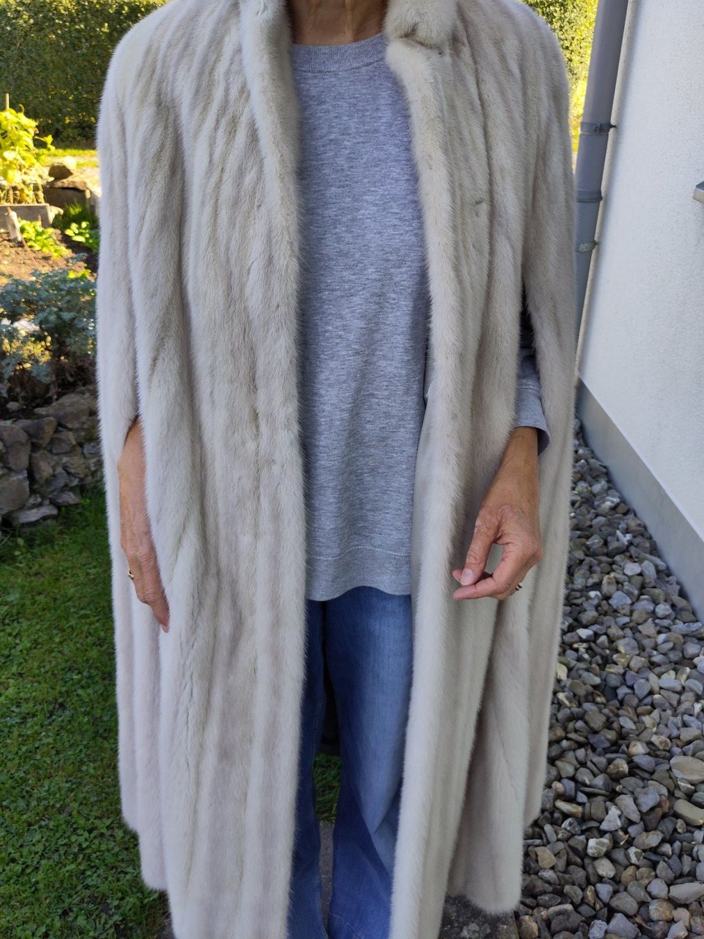 Sonstige Damenmode: Cape – Gebraucht aus Morgarten von Pipolder1