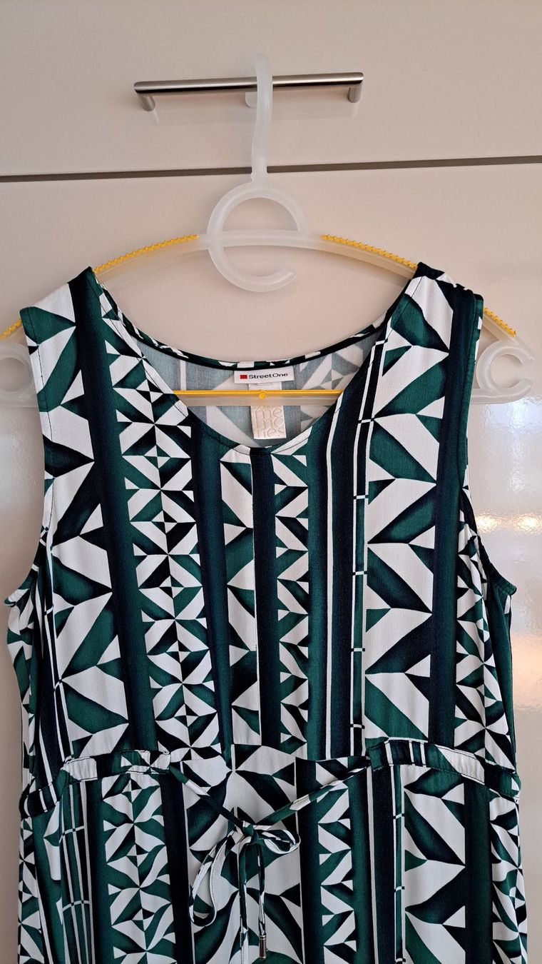 Vestiti: StreetOne Maxikleid mit Print – Nuovo (secondo la descrizione) da Elgg venduto da Semmerli 1