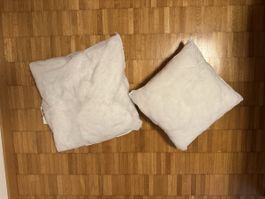 2 Kissen Inlett 50x50cm von IKEA und 40x40cm (kein IKEA)