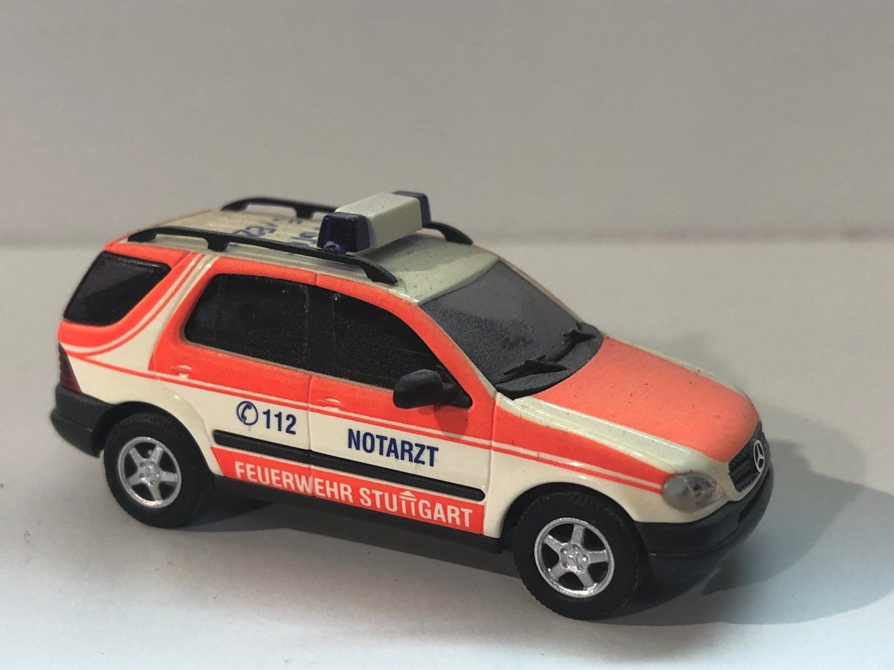 Herpa Modellini d'auto: herpa "FW Stuttgart"-set 1:87 – Nuovo (secondo la descrizione) da solothurn venduto da Lrz74 6