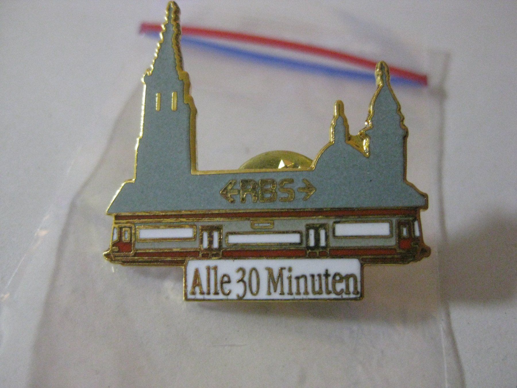 SBB/CFF/FFS Placchette & Badge: Bahn RBS alle 35min – Usato da Münchenbuchsee venduto da neuwertig-gespart 2