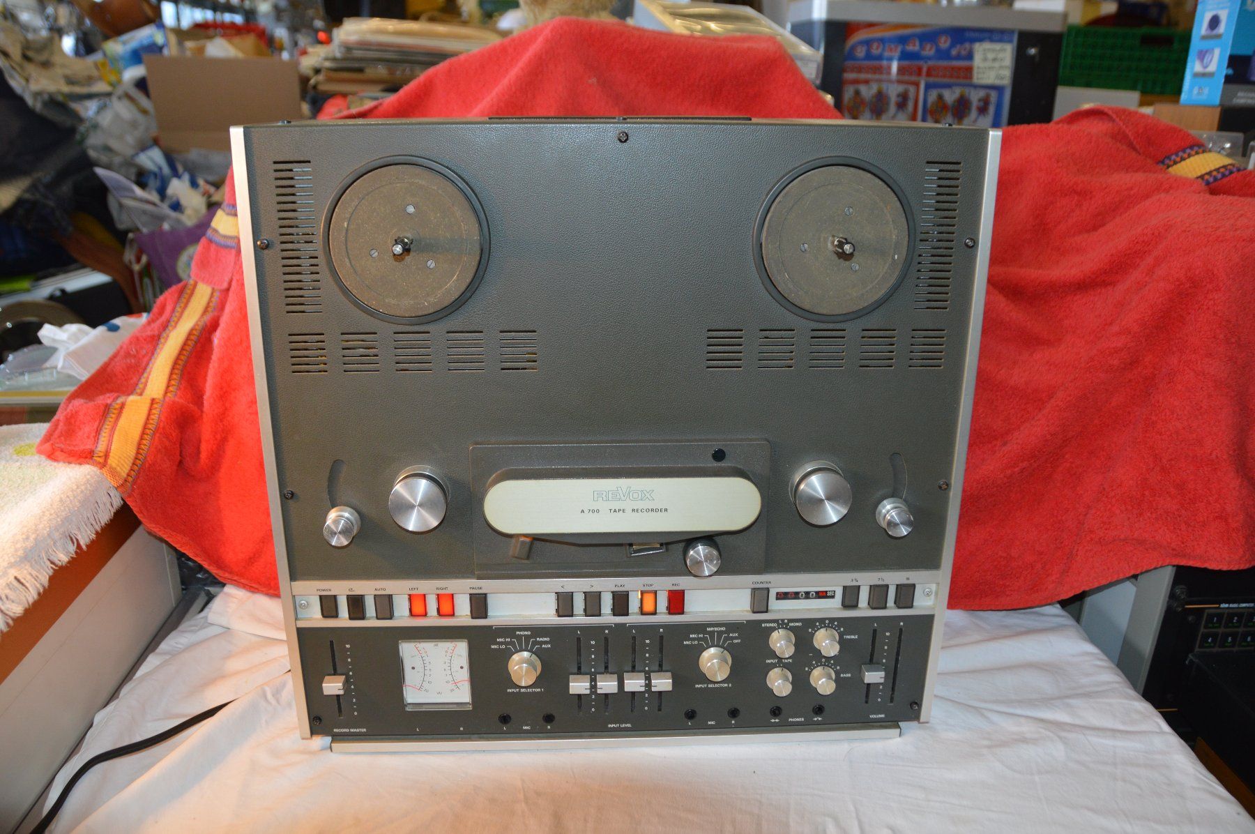 Revox Apparecchi a nastro: Studer Revox A 700 Nr 157 Prototyp von Revox Cheftechniker – Usato da Wädenswil venduto da tome70