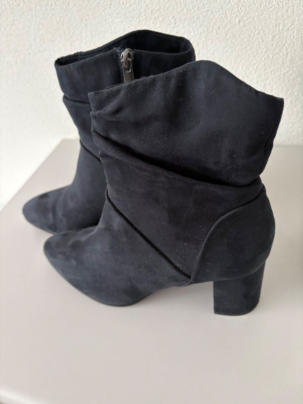Damenschuhe: Stiefeletten Marco Tozzi Grösse 38 dunkelblau – Gebraucht aus Marbach LU von Frantisek